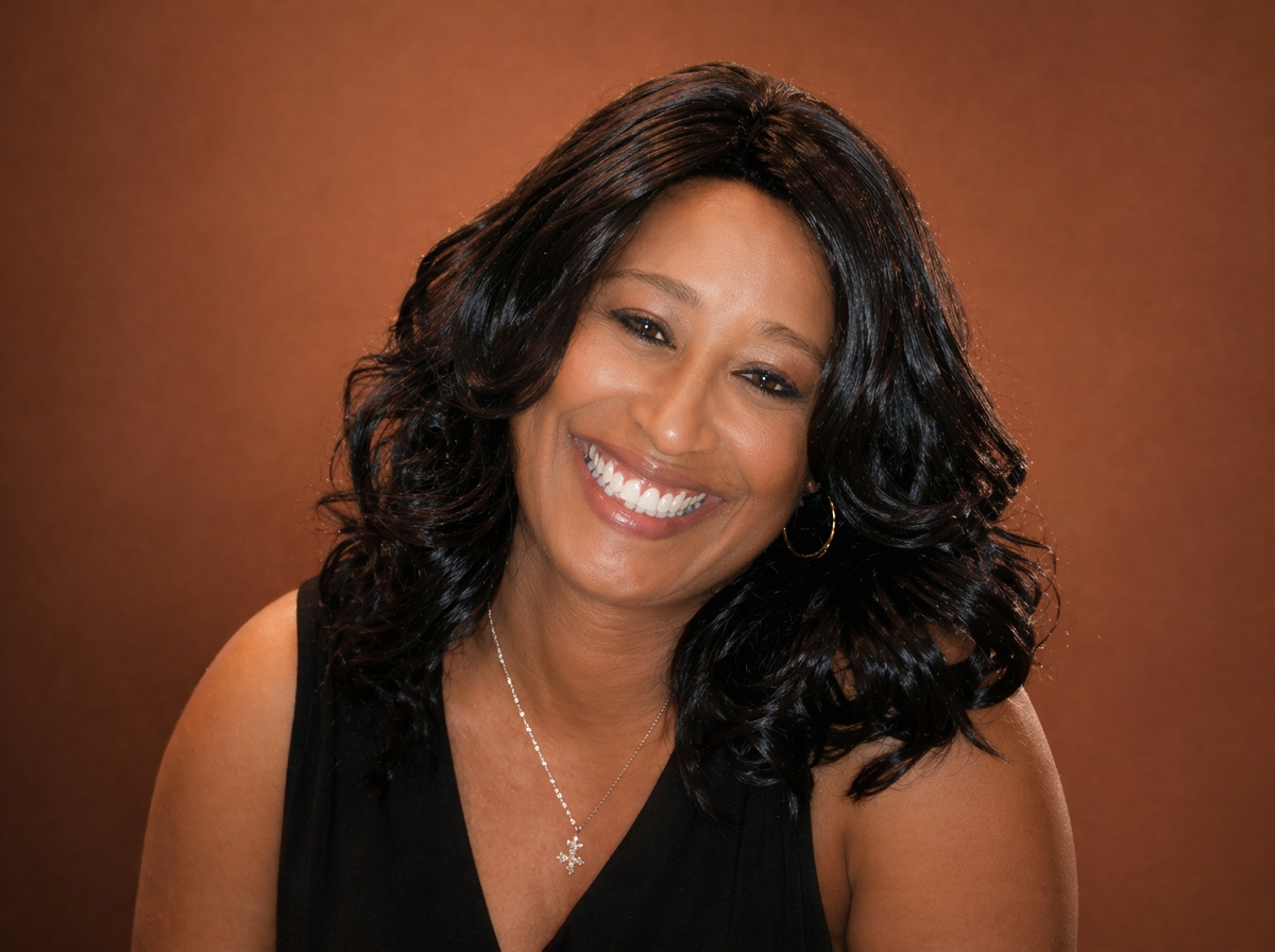 Aireka Castaneda-Mendoza, Controller-level accounting professional
